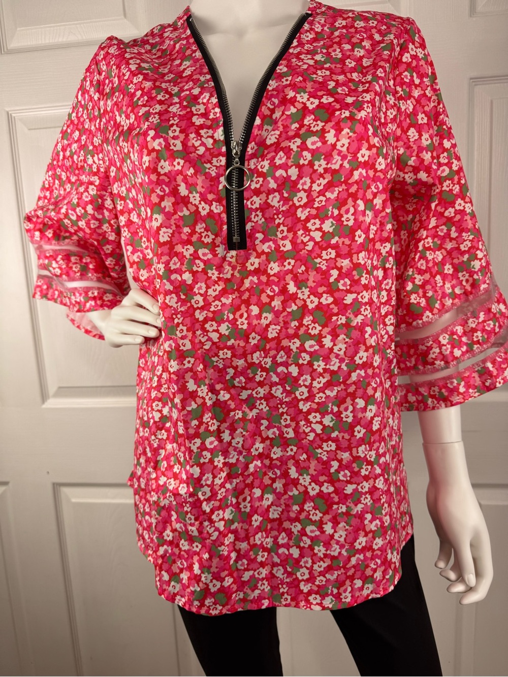 Women's Pink Floral Zip-Front Tunic with Bell Sleeves